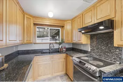 3630 Circle Dr SE, Albany, OR 97322 - Photo 13