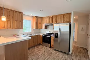 502 N 8th St, Philomath, OR 97370 - Photo 3