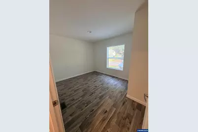 502 N 8th St #30, Philomath, OR 97370 - Photo 5