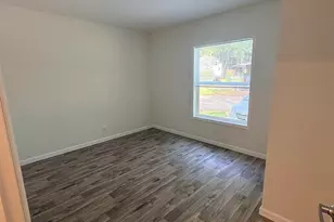 502 N 8th St, Philomath, OR 97370 - Photo 5