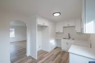 2194 Vaughn Ave NE, Salem, OR 97301 - Photo 5