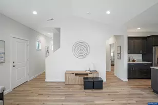 333 SE Fir Villa Rd, Dallas, OR 97338 - Photo 9