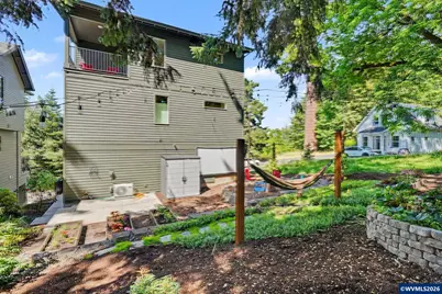 3971 Village Center Dr SE, Salem, OR 97302 - Photo 37