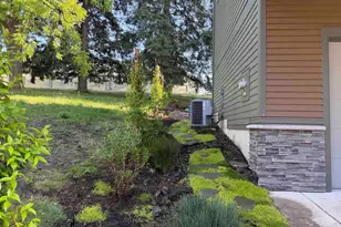 3971 Village Center Dr SE, Salem, OR 97302 - Photo 3