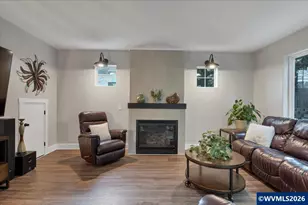 1155 Little John Lp NW, Salem, OR 97304 - Photo 9