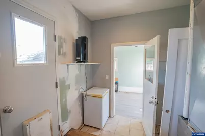 1059 15th Av SW, Albany, OR 97321 - Photo 17