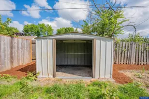 1059 15th Av SW, Albany, OR 97321 - Photo 23