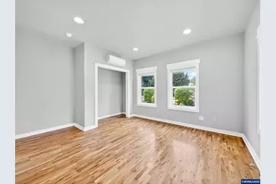 554 S Main St, Jefferson, OR 97352 - Photo 31
