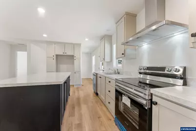 2012 18th Av, Sweet Home, OR 97386 - Photo 7