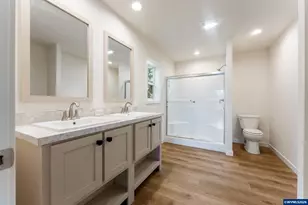 2012 18th Ave, Sweet Home, OR 97386 - Photo 11