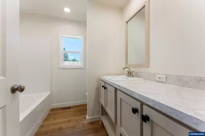 2012 18th Av, Sweet Home, OR 97386 - Photo 17