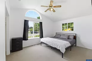 2295 Ironwood St, Sweet Home, OR 97386 - Photo 15