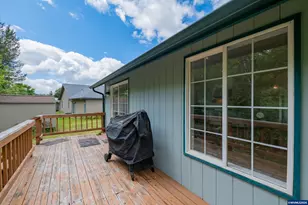 2295 Ironwood St, Sweet Home, OR 97386 - Photo 41