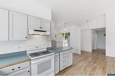 2295 Ironwood St, Sweet Home, OR 97386 - Photo 11