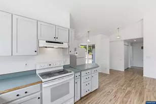 2295 Ironwood St, Sweet Home, OR 97386 - Photo 11