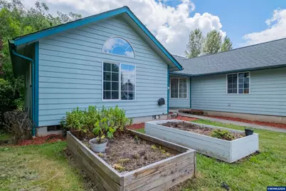 2295 Ironwood St, Sweet Home, OR 97386 - Photo 47
