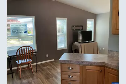 5642 NE Tumbleweed Cir #5642, Brooks, OR 97305 - Photo 11