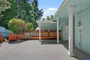 496 SE Walnut Cir, Dallas, OR 97338 - Photo 27