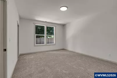 1025 Church St, Woodburn, OR 97071 - Photo 27