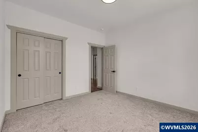 1025 Church St, Woodburn, OR 97071 - Photo 11