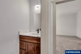 1025 Church St, Woodburn, OR 97071 - Photo 25