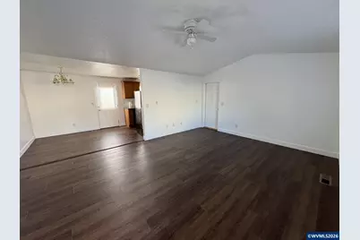 954 Jessica Ct SE, Albany, OR 97322 - Photo 3