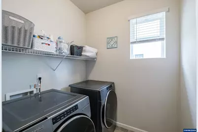 5055 Comet St NE, Salem, OR 97305 - Photo 17