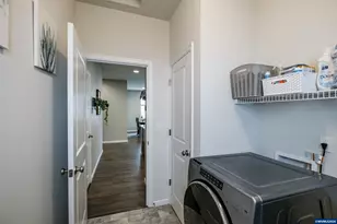 5055 Comet St NE, Salem, OR 97305 - Photo 17