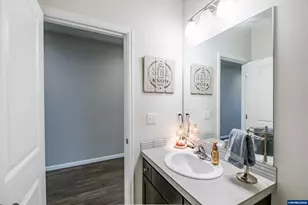 5055 Comet St NE, Salem, OR 97305 - Photo 11
