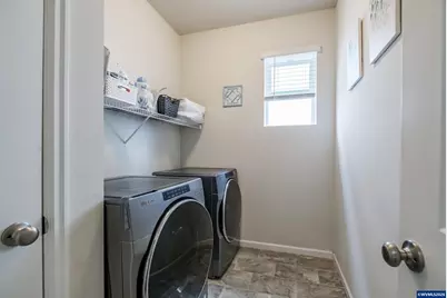 5055 Comet St NE, Salem, OR 97305 - Photo 15