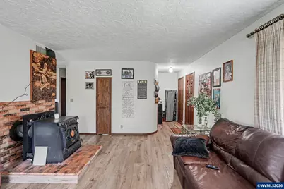 21951 S Highway 99E, Canby, OR 97013 - Photo 11