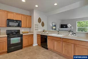 4390 Sequoia Lp, Tillamook, OR 97141 - Photo 17