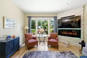 628 NW Hillcrest Dr, Dallas, OR 97338 - Photo 11