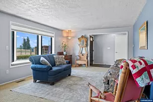 2213 Perkins St NE, Salem, OR 97303 - Photo 9
