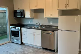 271 E Clay St, Monmouth, OR 97361 - Photo 5