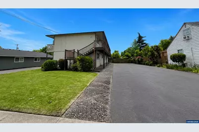 271 E Clay St, Monmouth, OR 97361 - Photo 3