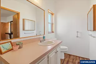 2410 Lancaster Dr SE, Salem, OR 97317 - Photo 29