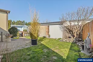 2410 Lancaster Dr SE, Salem, OR 97317 - Photo 37