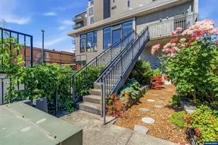156 Front St NE, Salem, OR 97301 - Photo 1