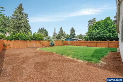 1105 Hardcastle Av, Woodburn, OR 97071 - Photo 27