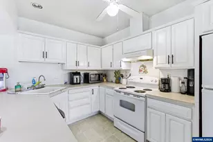 5226 Poplar St, Sweet Home, OR 97386 - Photo 17