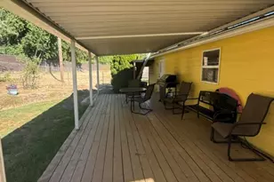302 SE Needham St, Dallas, OR 97338 - Photo 5