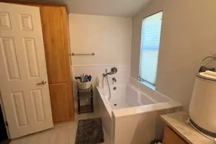 302 SE Needham St, Dallas, OR 97338 - Photo 21
