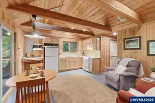 27059 Cecil Ln, Alsea, OR 97324 - Photo 9
