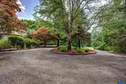 5729 NW Wintercreek Dr, Corvallis, OR 97330 - Photo 3