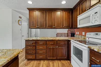 2273 Latona Dr NE, Keizer, OR 97303 - Photo 19