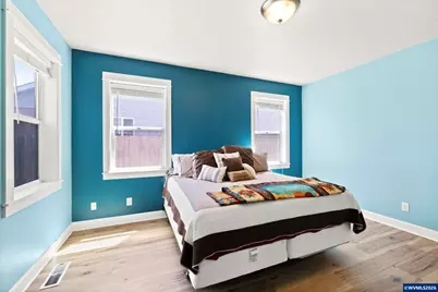 1703 Webb Lake Dr, Silverton, OR 97381 - Photo 17