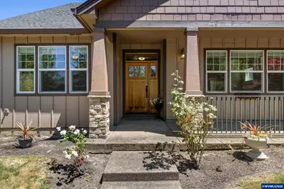 1703 Webb Lake Dr, Silverton, OR 97381 - Photo 3