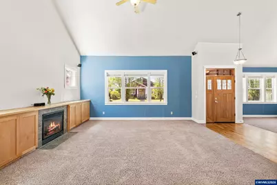 1703 Webb Lake Dr, Silverton, OR 97381 - Photo 5