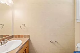 1703 Webb Lake Dr, Silverton, OR 97381 - Photo 33